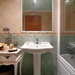 בית נופש Galihost - Casa Con Piscina Proxima A *