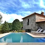 Galihost - Casa Con Piscina Proxima A