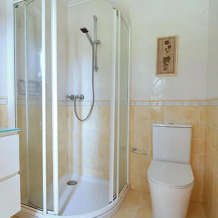Galihost - Casa Con Piscina Proxima A * Санхенхо