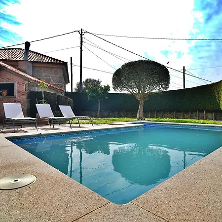 Dom wakacyjny Galihost - Casa Con Piscina Proxima A *