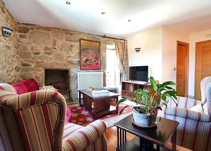 Galihost - Casa Con Piscina Proxima A Vakantiehuis *